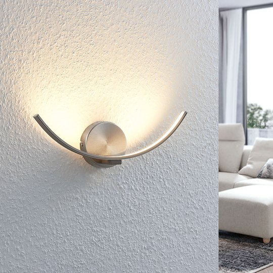 Kaareva LED-seinävalaisin Iven