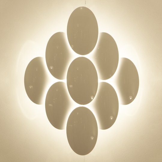 Milan Obolo - LED-seinävalaisin himmennet. 8-lamp