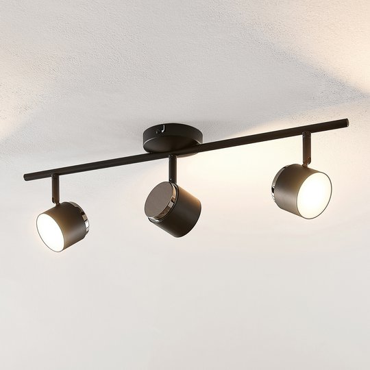 Lindby Marrie -LED-kohdevalaisin, musta, 3-lamp.