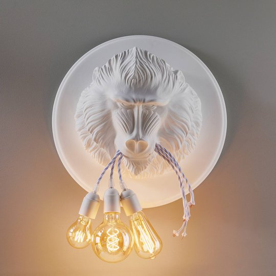 Karman Ugo Lino -design-seinävalaisin, valkoinen