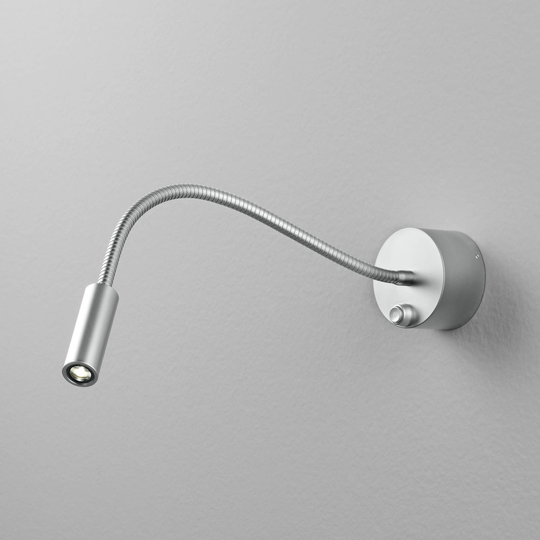 Egger Zooom T Flex -LED-seinävalaisin 2700K, kromi