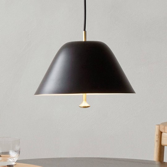 Menu Levitate -riippuvalo Ø 40 cm, musta