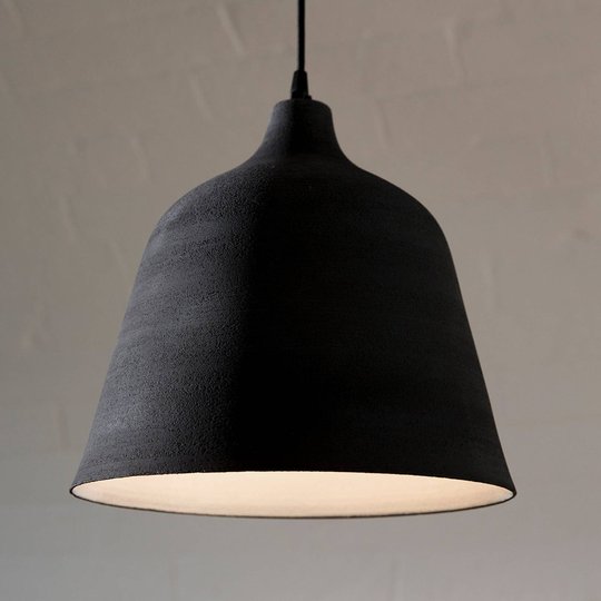 Karman T-Black - design-riippuvalaisin, 31 cm