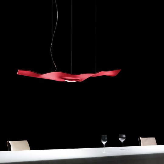 Ingo Maurer Luce Volante – LED-riippuvalaisin pun.