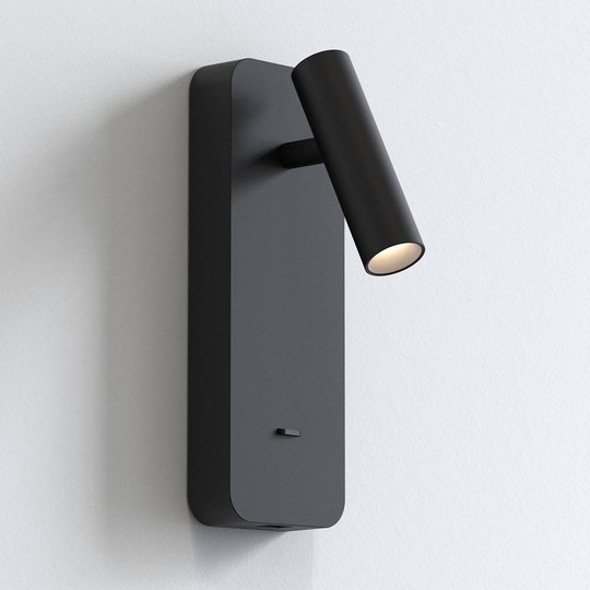Astro Enna Surface USB -LED-seinävalaisin, musta
