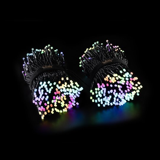 Valoketju Twinkly RGB, musta, 600-lamppuinen, 48 m