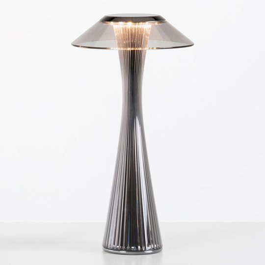 Kartell Space -design-LED-pöytälamppu, titaani