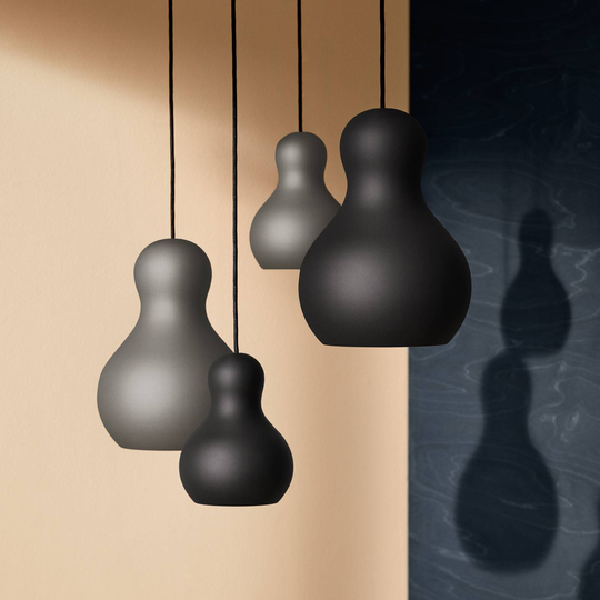 FRITZ HANSEN Calabash P2 -riippuvalo, mattaharmaa