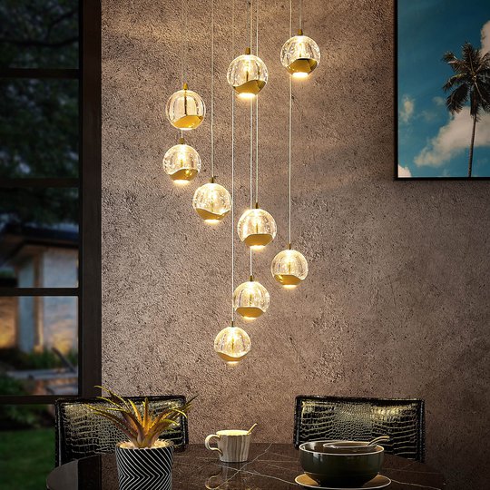 Lucande Hayley -LED-riippuvalo, 9-lamp., kulta