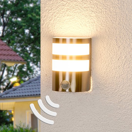 LED-ulkoseinävalaisin Lucja liiketunnistimella