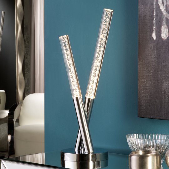 Cosmo - loistelias LED-pöytävalaisin