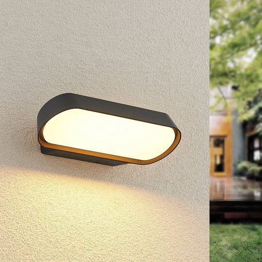 Lucande Badriya -LED-ulkoseinälamppu, leveys 25cm