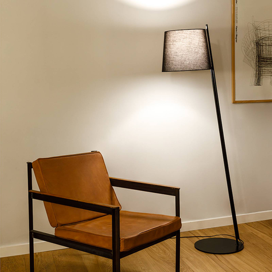 LEDS-C4 Clip -lattiavalo, K 158cm, musta varjostin