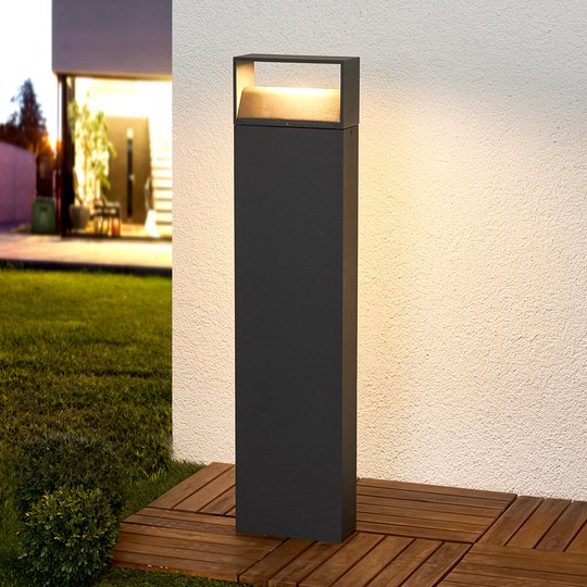 Tummanharmaa Kjella LED-pollarivalaisin