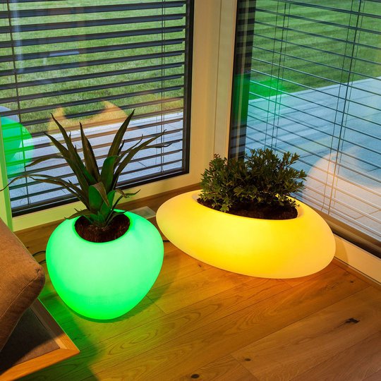 Koristevalaisin Storus VI LED RGBW, kasviastia