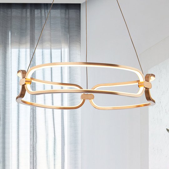 LED-riippuvalaisin Colette 3-lamppuinen ruusukulta