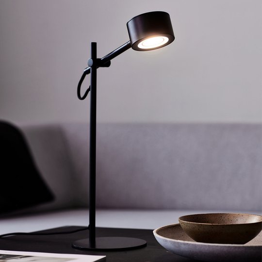 LED-pöytälamppu Clyde, integroitu himmennin