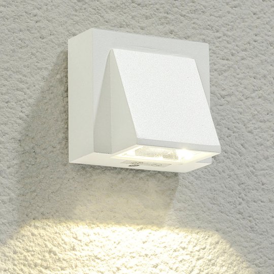 Valkoinen LED-ulkoseinävalaisin Marik