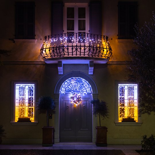 Twinkly CCT -valoketju, musta 400-lamp. 32 m