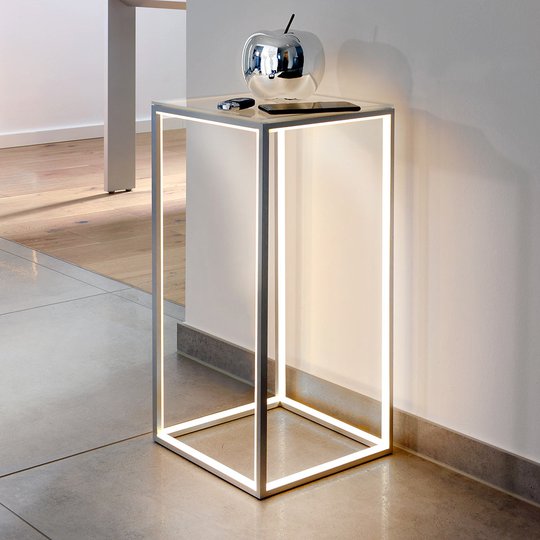 Delux-valaisinpöytä, korkeus 60 cm