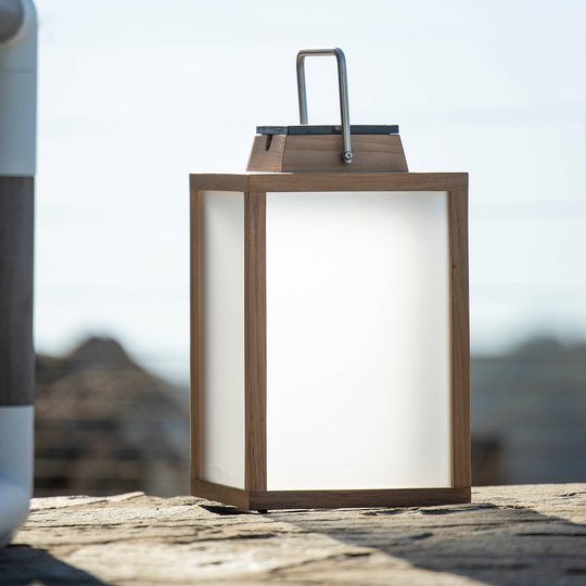 Aurinkokäyttöinen LED-lyhty Tradition tiikki 40 cm