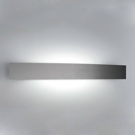 Fontana Arte Riga -seinävalaisin, 56 cm, nikkeli