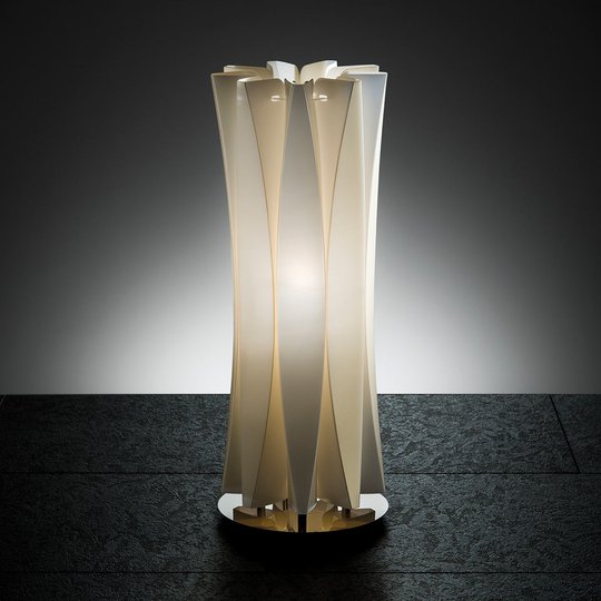 Aistikas pöytävalaisin BACH, korkeus 42 cm, kulta