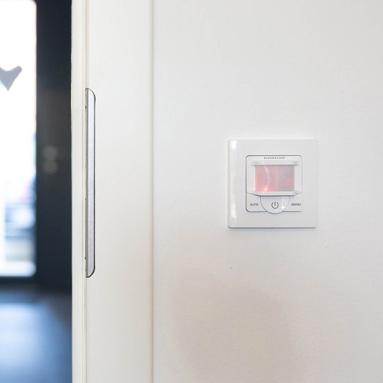 Rademacher DuoFern -liiketunnistin sisäkäyttöön
