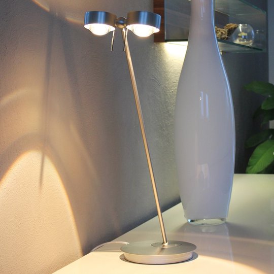 2-lamppuinen PUK TABLE -pöytävalaisin, kromi