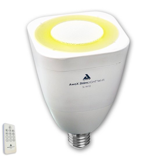 AwoX StriimLIGHT WiFi-White -LED-lamppu E27, 7 W