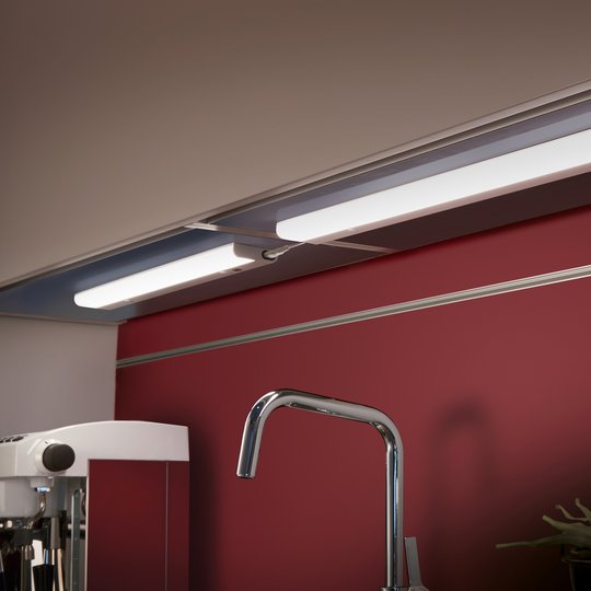 LED-kaapinalusvalaisin Simeo, 52 cm pitkä