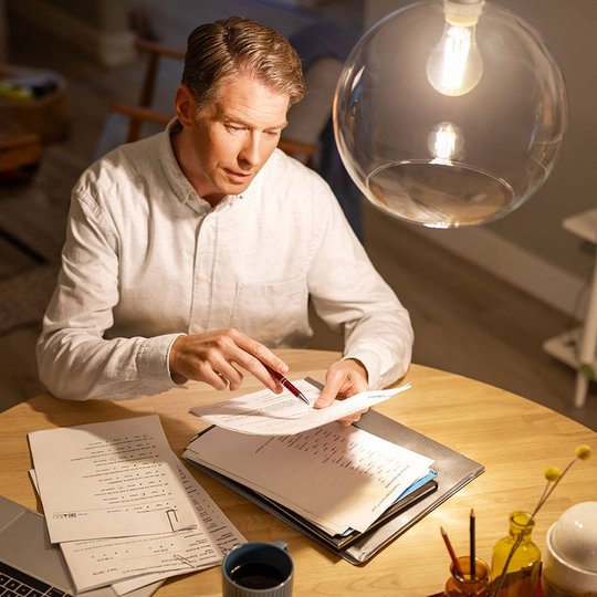 Philips Classic LED-lamppu E14 P45 4,3W 4 000 K
