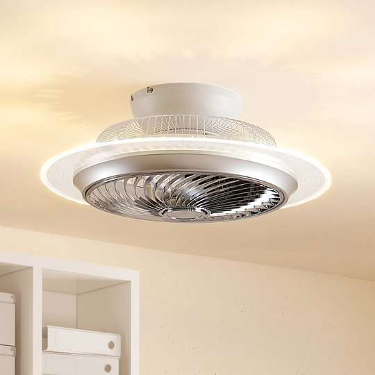 Lindby Yolina -LED-kattotuuletin valolla