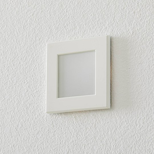 BEGA Accenta seinä kulmikas kehys valkoinen 160lm