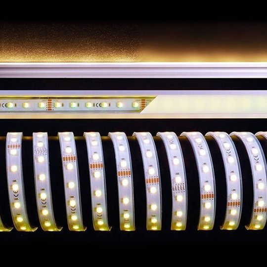 Joustava LED-nauha IP67 5 m 450-630 nm 70W 4 200 K