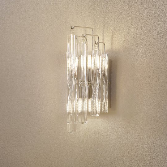 Säihkyvä, kristallilasinen Manacor-seinävalaisin