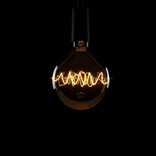 SEGULA LED globe G150 E27 8W curved plus savu