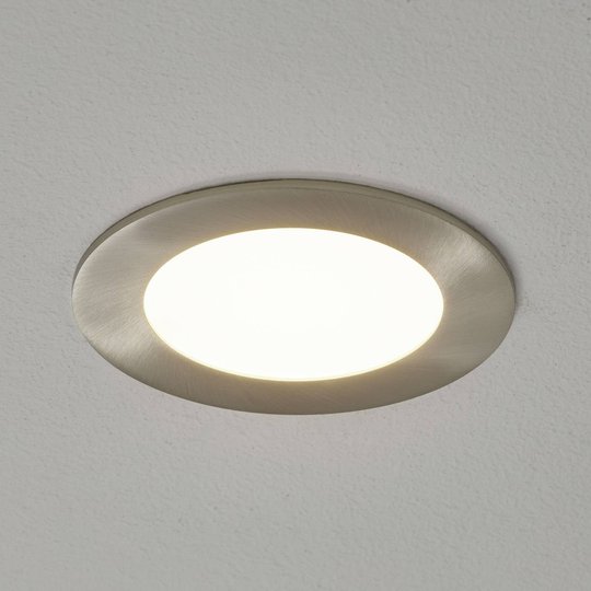 Fueva-Connect -LED-uppovalaisin pyöreä matta nikk.
