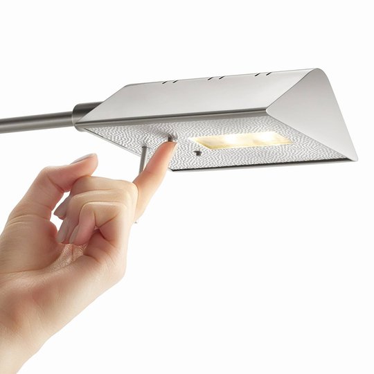 Danuta - säädettävä LED-lattiavalo, mattanikkeli
