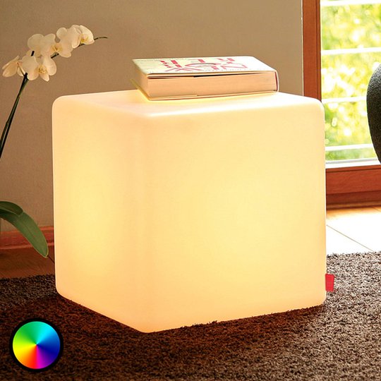 Käytännöllinen koristevalaisin Cube Indoor LED