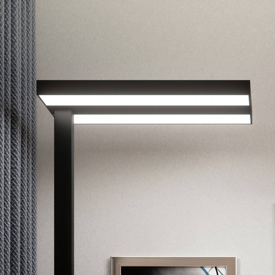 Toimiston LED-lattiavalaisin Logan, musta, himmen.