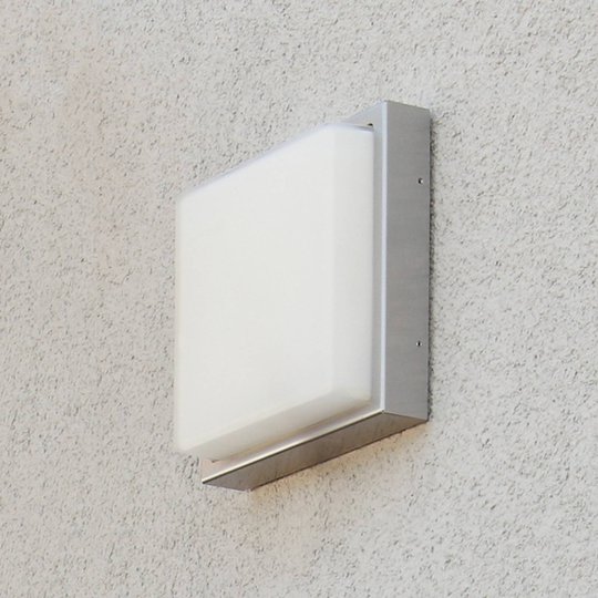 Quadro-ulkoseinävalaisin ruostumatonta terästä