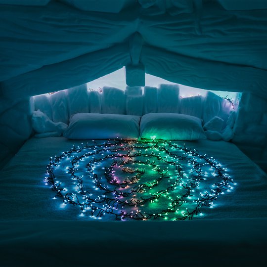 Twinkly RGB -Cluster-ketju, musta, 400-lamp., 6 m