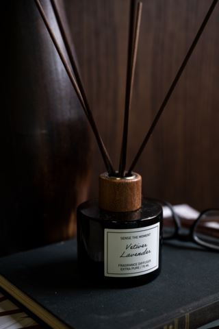 Vetiver Lavender huonetuoksu harmaasininen