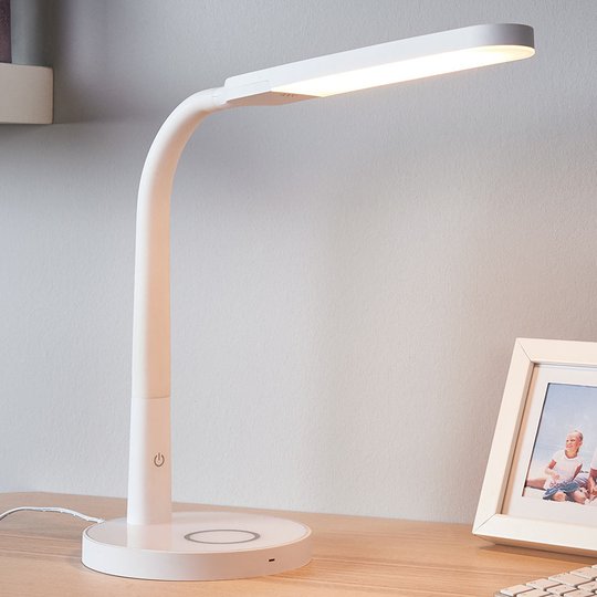 Valkoinen Maily-työpöytävalaisin LED, USB-portti
