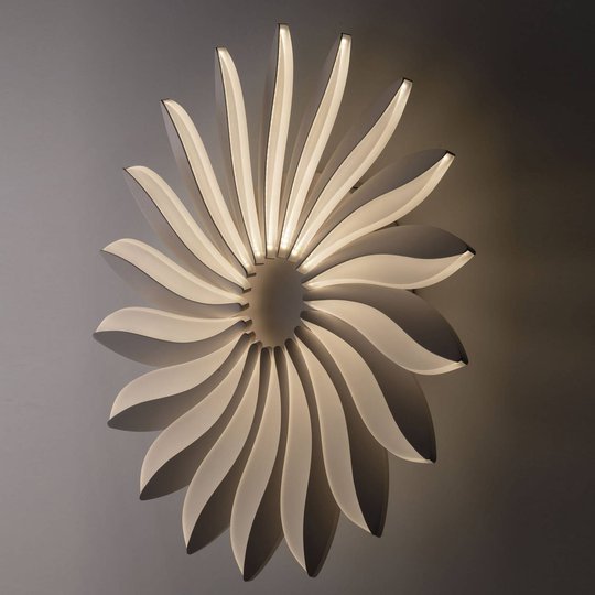 LED-seinävalaisin Sunrise, himmennettävä, Ø 61,5cm