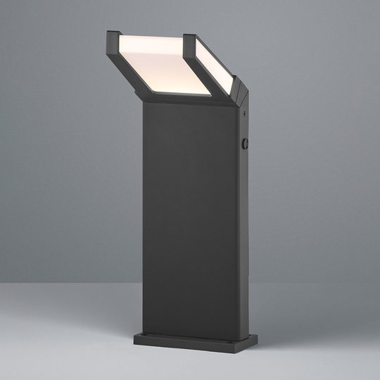 LED-pollarivalaisin Gambia