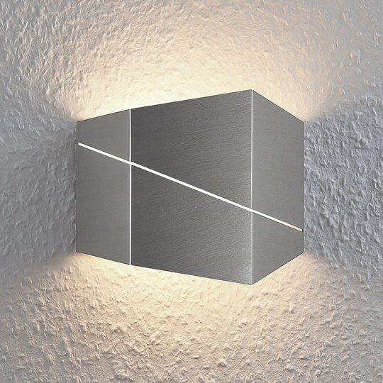 LED-seinävalaisin Nikolae, 18 cm, matta nikkeli