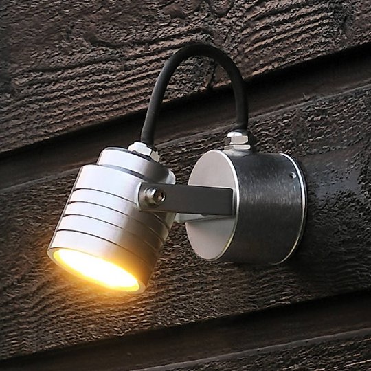 Hienostunut LED-ulkoseinävalaisin Monza 7903