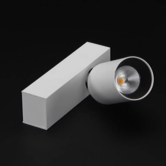 LED-kattokohdevalo Klara, 1-lamppuinen